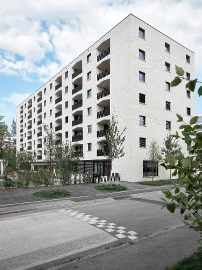  Mehrfamilienhaus mit Kindergarten, Zürich