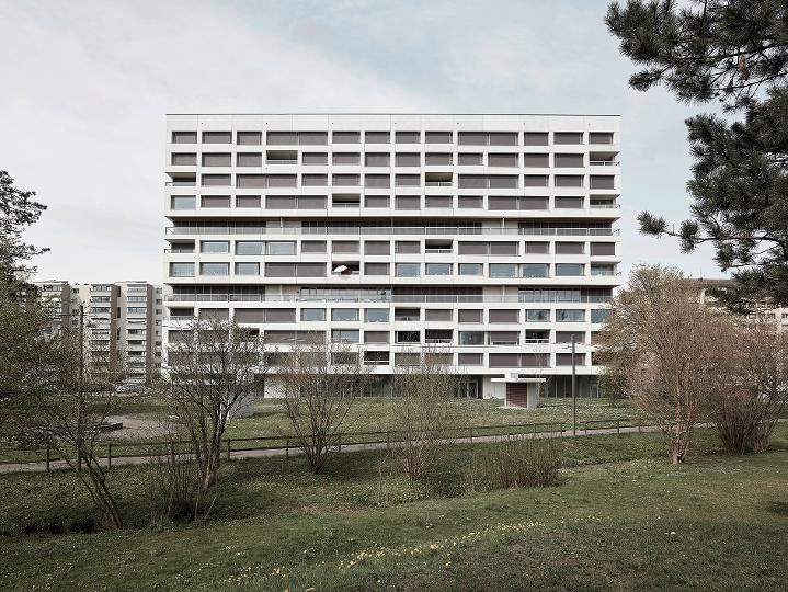 Wohnhochhaus Hirzenbach, Zürich